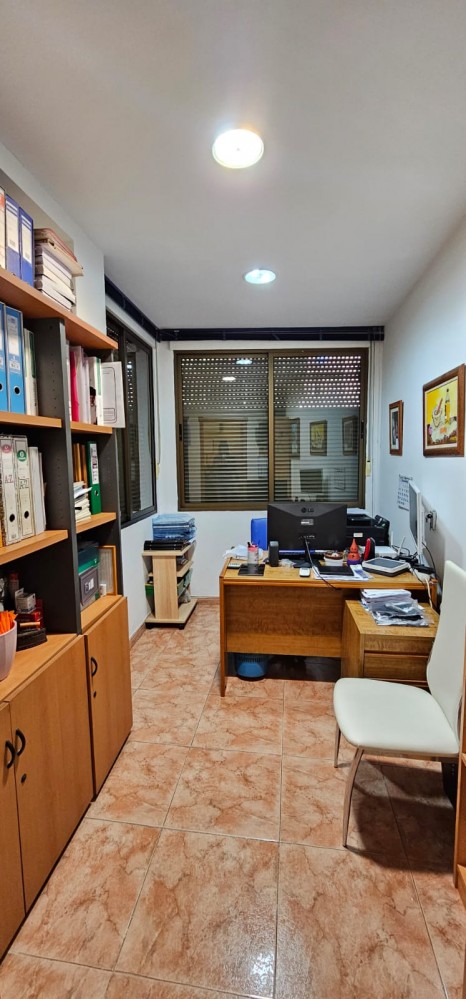 Hostel mit 21 Zimmern und 23 Badezimmern