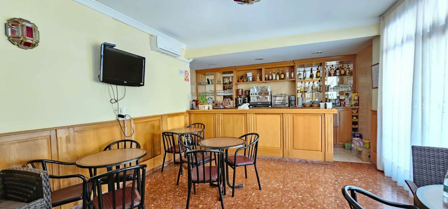 Hostel mit 21 Zimmern und 23 Badezimmern