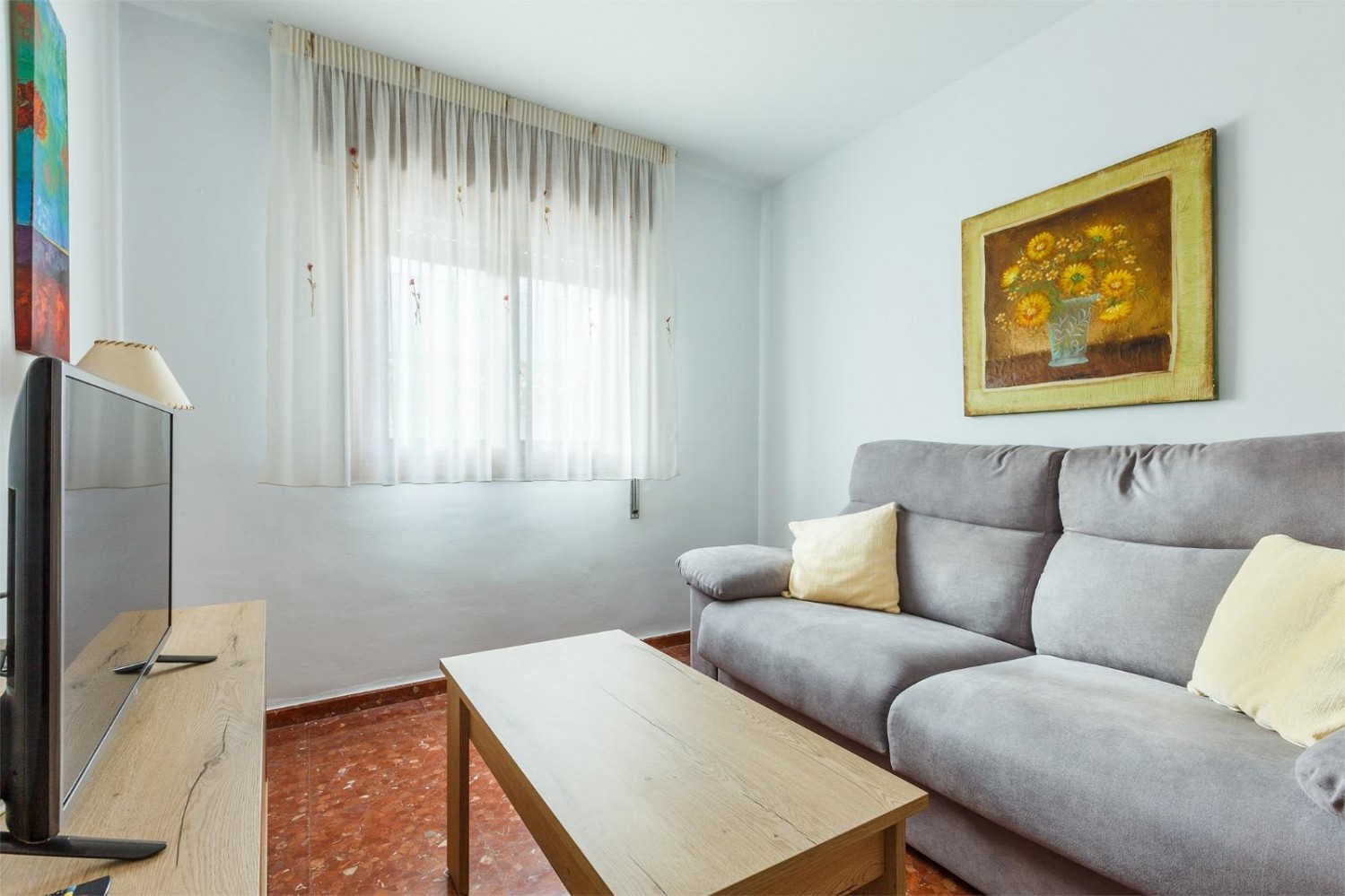 ET SOVEROM I CALETA DE VELEZ PÅ STRANDFORDEN