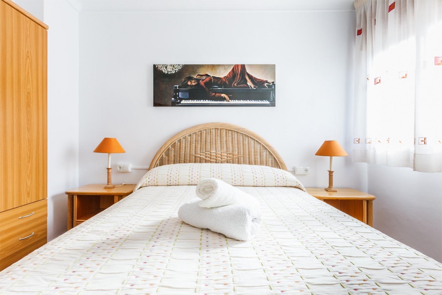 ET SOVEROM I CALETA DE VELEZ PÅ STRANDFORDEN