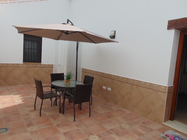 TRE SOVEROM, TO BAD, PLUSS SVØMMEBASSENG