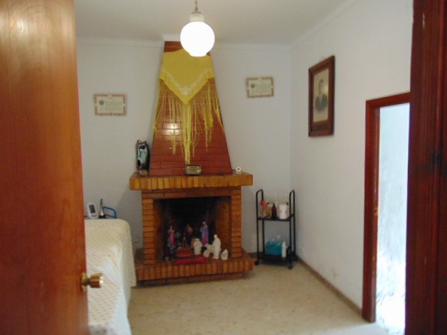 TRE SOVEROM, TO BAD, PLUSS SVØMMEBASSENG