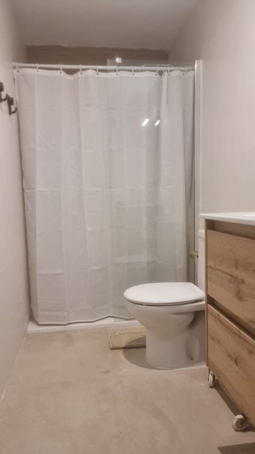 TO SOVEVÆRELSER I CENTRAL MORCHE