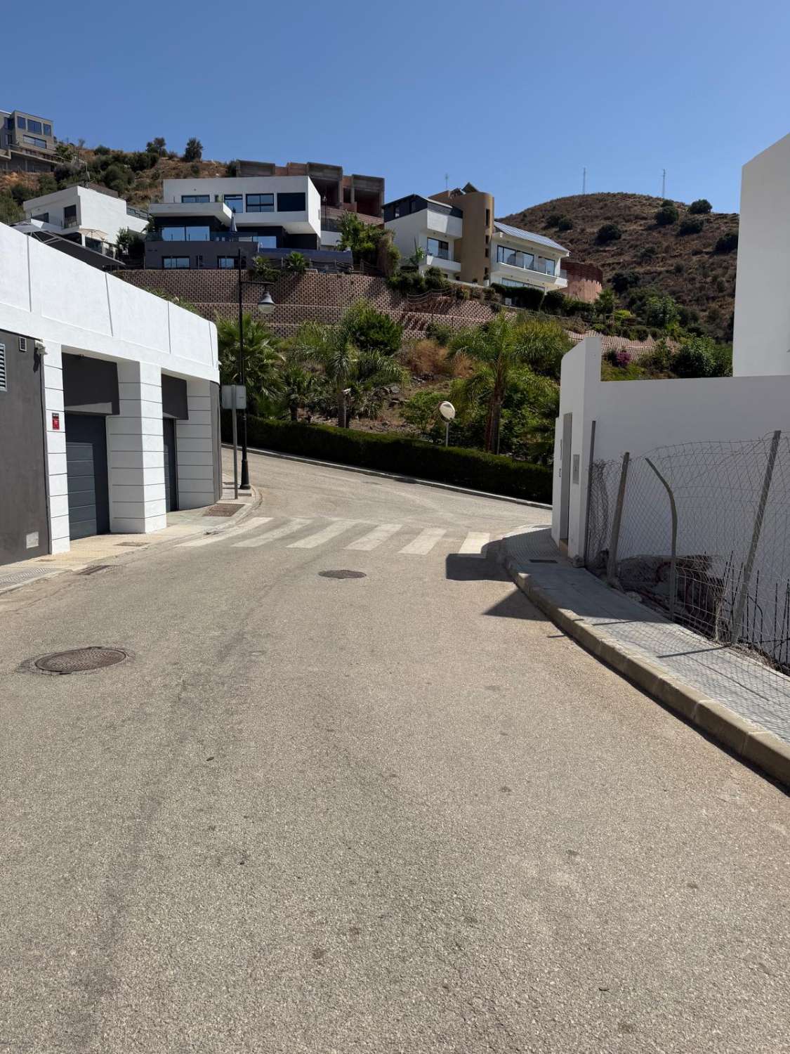 Plot salgai in Torrox Costa