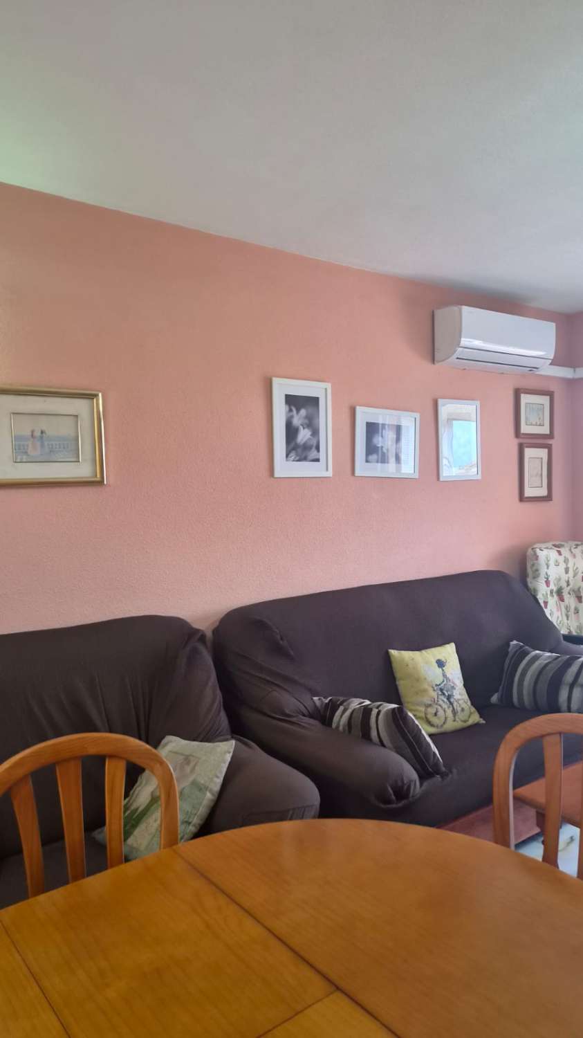 DOS DORMITORIOS EN COSTA DEL ORO